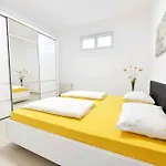 Апартаменты In - Insel Krk 53313 Малинска